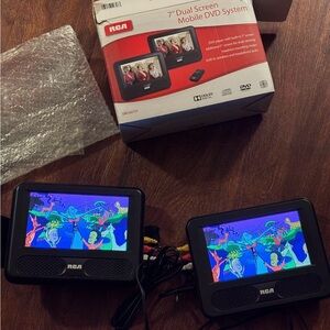 RCA 7" Dual Screen Mobile DVD System - Black
